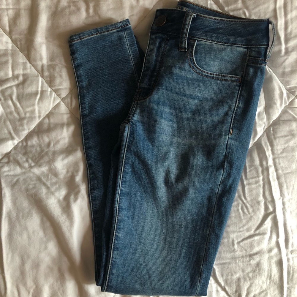 American Eagle super stretch skinny jeans